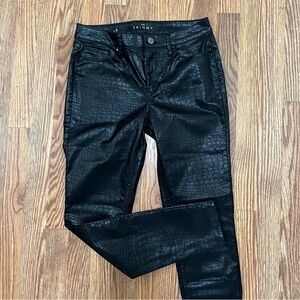 White House Black Market Black Croc Coated Skinny Moto Pant, Size 6, NWT